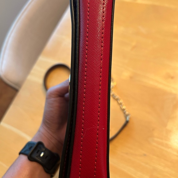 Marc Jacobs The Snapshot Wallet On Chain crossbody. In very good condition! - Picture 9 of 14